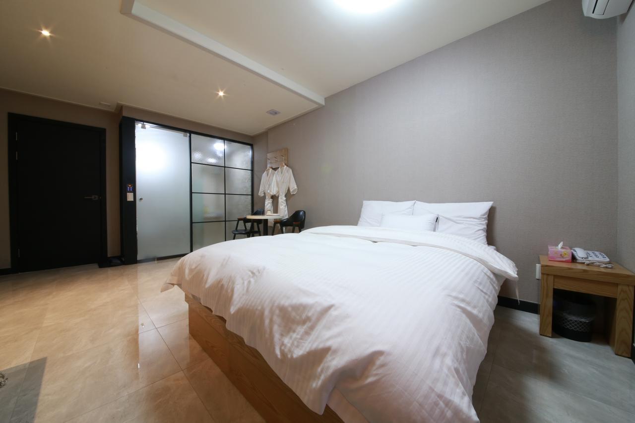 Hotel Flex Suwon Exterior foto